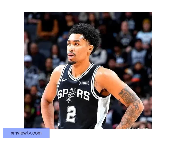 文班41分18篮板3盖帽零失误领衔马刺大胜勇士 卡斯尔15分11板助攻全队